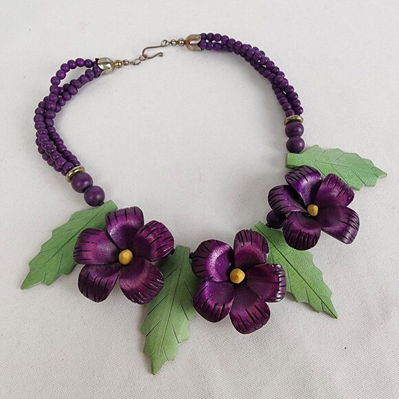 Vintage Purple & Green Flower Wood Statement Necklace - Picture 2 of 6